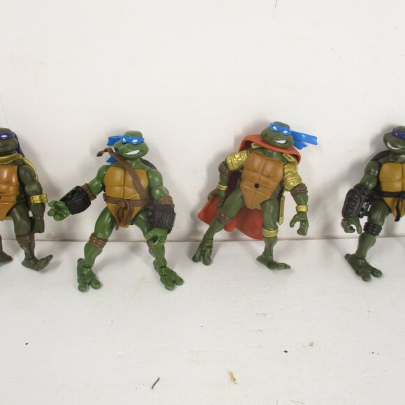 2002 TMNT SWAT Van Battle Shell Vehicle with 4 Teenage Mutant Ninja Turtles figu - Picture 11 of 12